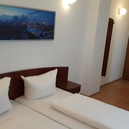 Hotel Aurelia Frankfurt am Main Bagian luar foto