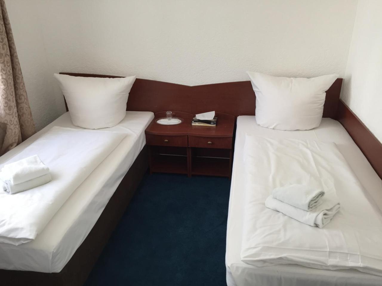 Hotel Aurelia Frankfurt am Main Bagian luar foto